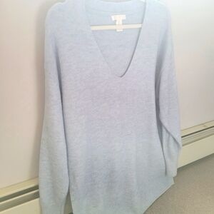 H&M light blue sweater